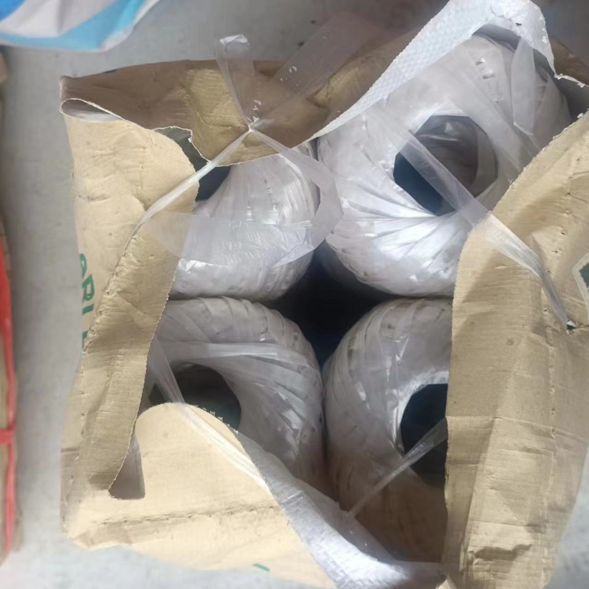 红色pp捆扎绳塑料绳大球厂家直销白色四两200g