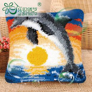 diy地毯毛绒段段绣手钩抱枕毛线绣枕头家居沙发靠垫批发材料套件