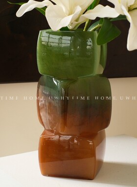 热销中古风玻璃花瓶糖色渐变方块新中式中古琉璃焦高级氛围感摆件