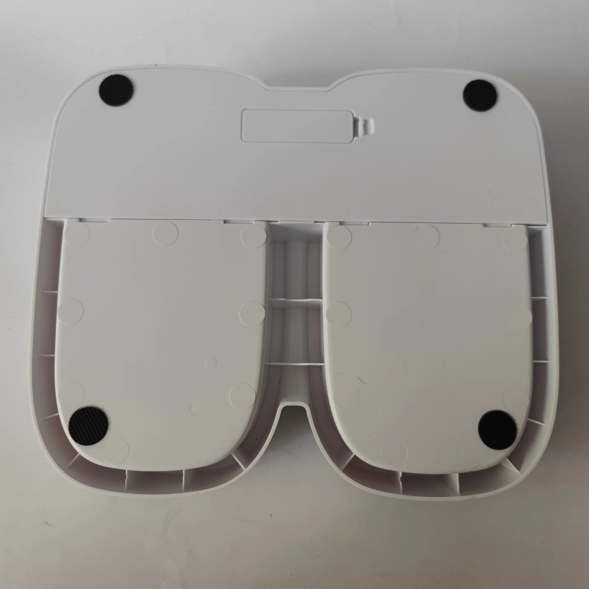 新款宠物用品定时喂食器定量干湿双粮餐分隔