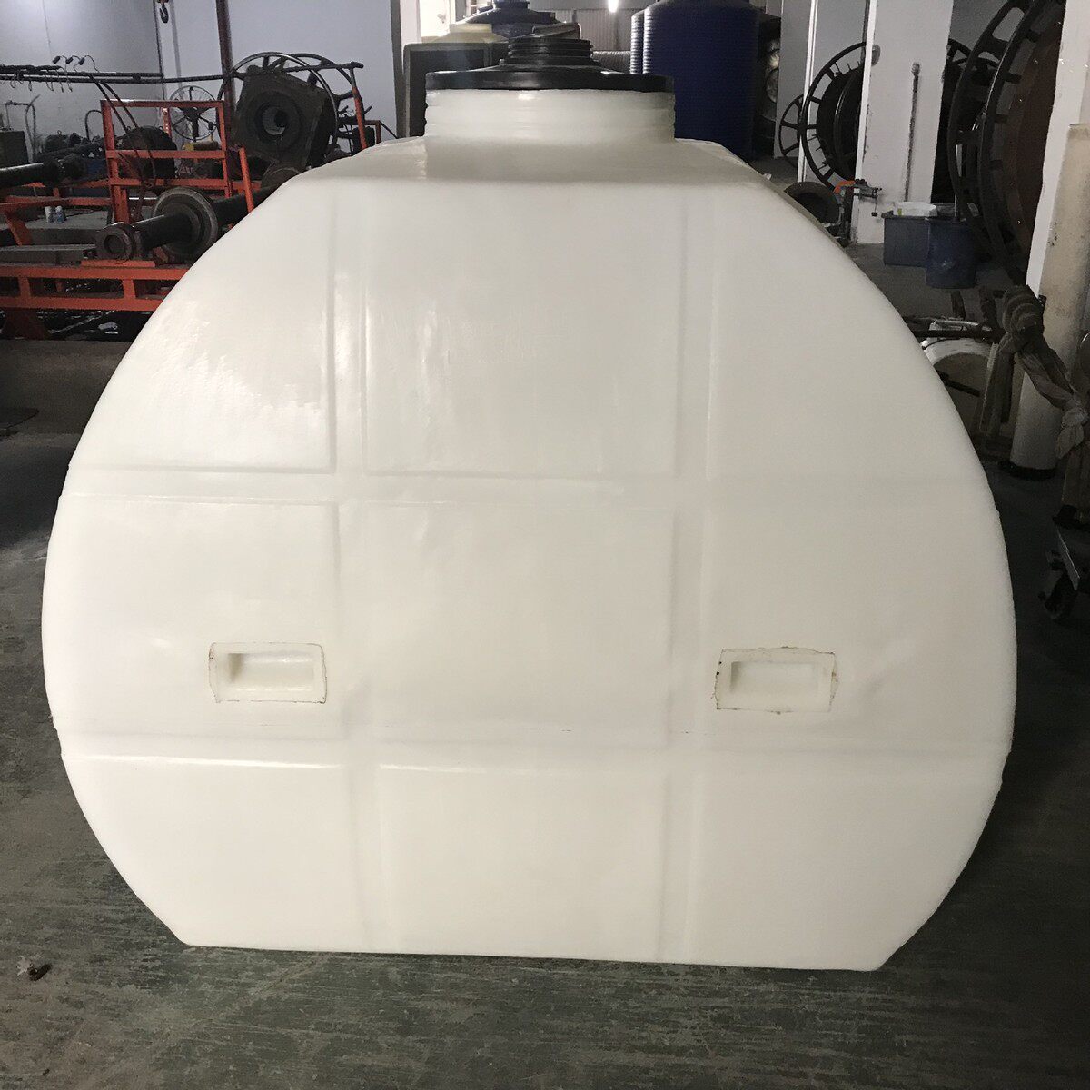 热销标准卧式2吨储水桶桶pe加厚大型化工塑料储罐水箱lt