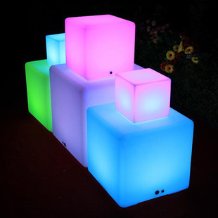 户外防雨led七彩发光立方体创意正方形凳子灯具网红装饰道具