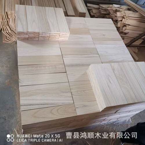 泡桐木拼接板实木装修拼板家具衣柜厨直隔板桐木拼板2mm批发