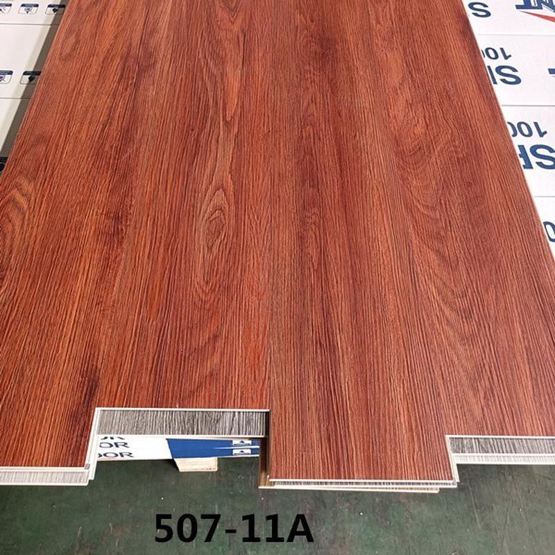 石层地板全新料spc石塑地板0.3~0.5mm耐磨晶spc锁扣现代简约家用