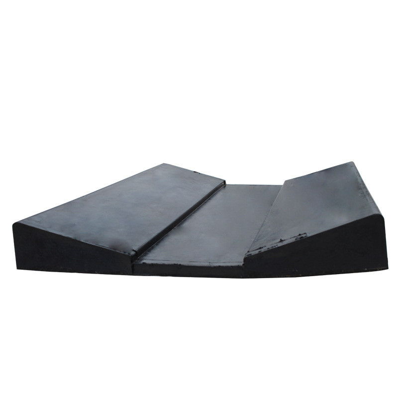 厂家批发金属钢卷鞍座橡胶垫卷板底座固定橡胶板钢卷v型橡胶垫板