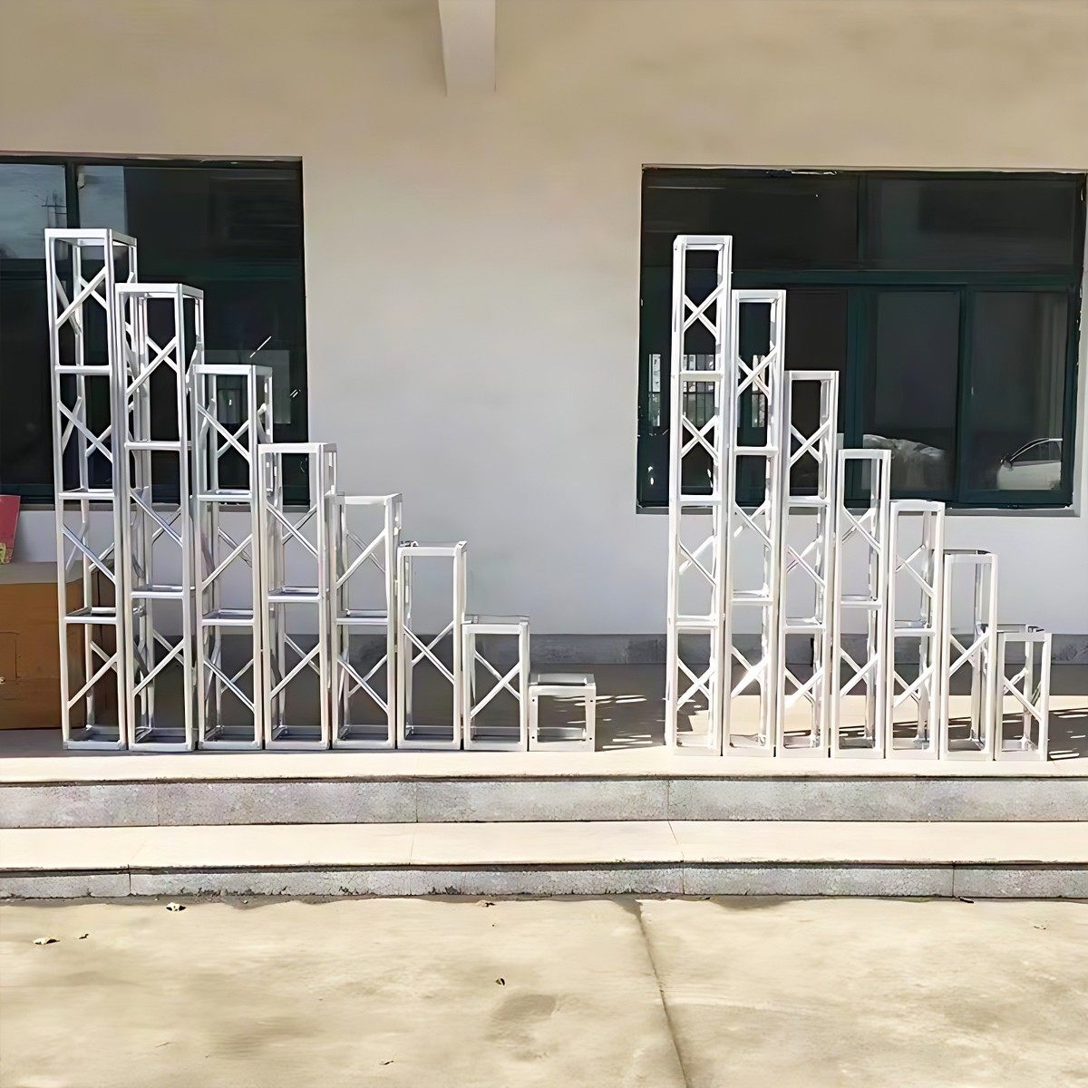 厂家直供铝合金舞台升降桁架灯光龙门架活动背景架舞台truss拼装