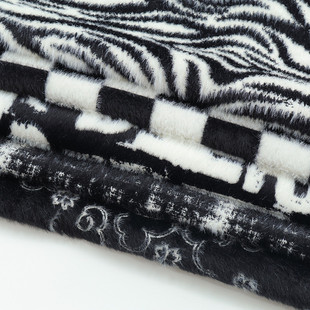 仿貂绒沙发布料批发抱枕座椅套汽车靠垫布料毯一通用四季沙发盖巾