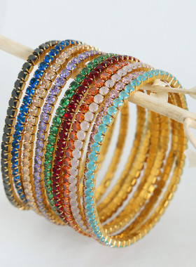 欧美新款高级感轻奢满锆石小众设计钛钢镀金个性手链女饰品批发