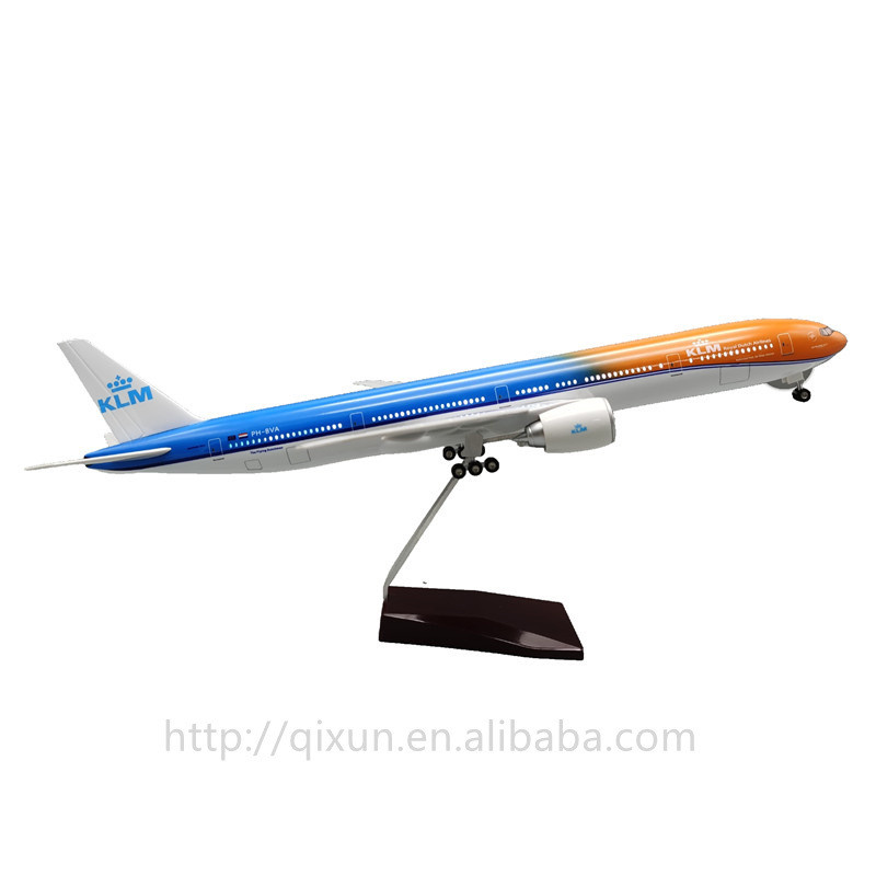 热销荷兰橙色带航空scale1:15747cmb777klm飞机模型摆件骄傲灯带