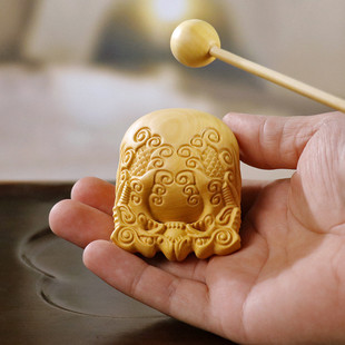 黄杨木雕双龙戏珠佛木质随身携带中式手把件打击乐器木鱼系小摆件