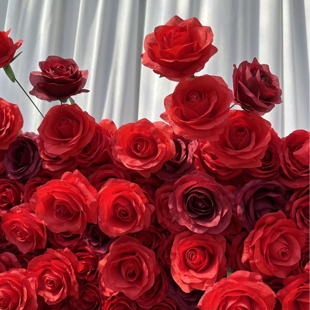 布底花墙外贸工厂仿真红色玫瑰花朵绿植花艺背景墙装婚庆背景墙