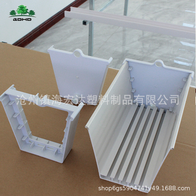 温室大棚无土栽培栽培草莓种植槽底部波浪型椰糠条pvc槽