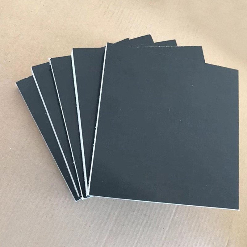 厂家椴木黑色覆膜板工地黑色覆膜清水板建筑模板胶合板耐腐蚀木板