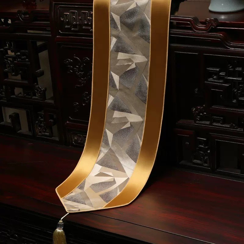 批发新中式桌旗轻奢桌布餐桌高档布电视柜茶席茶几布旗台布艺床旗