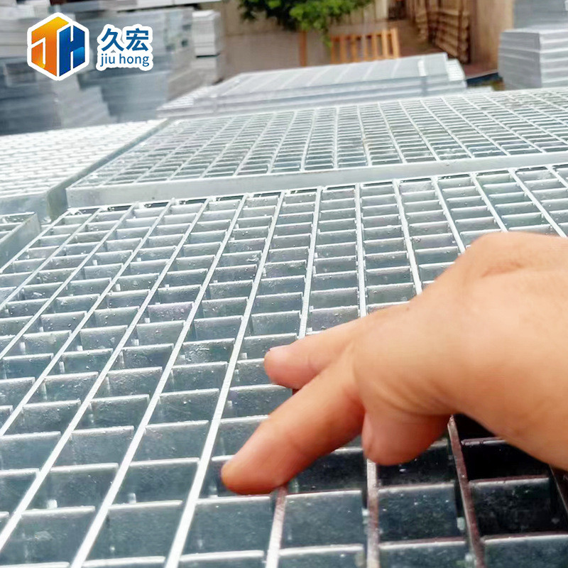 批发供应热镀锌钢格栅排水沟平台踏步防滑齿形q235热镀锌钢格栅