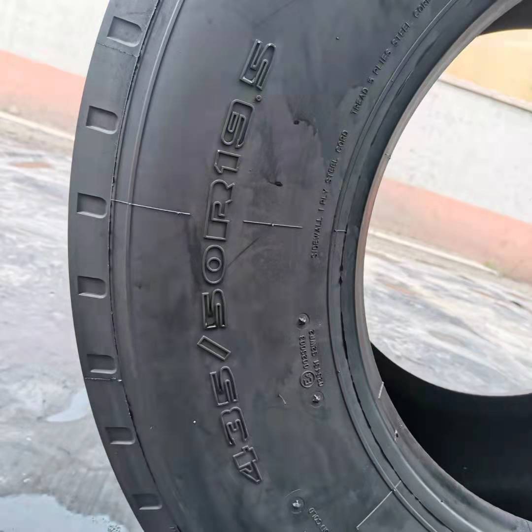 435/50R19.5拖车 轮胎445/45R19.5板车 轮胎真空导向花纹工程轮胎