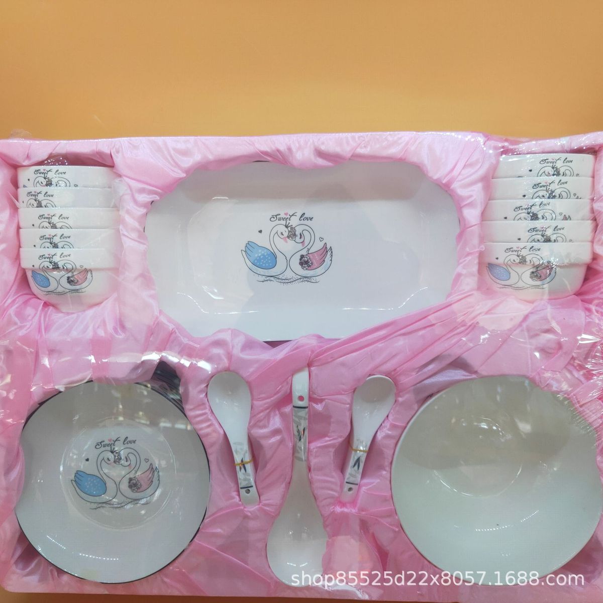 33头结婚套装陶瓷餐具套碗批发多种花色碗盘中式家用送礼