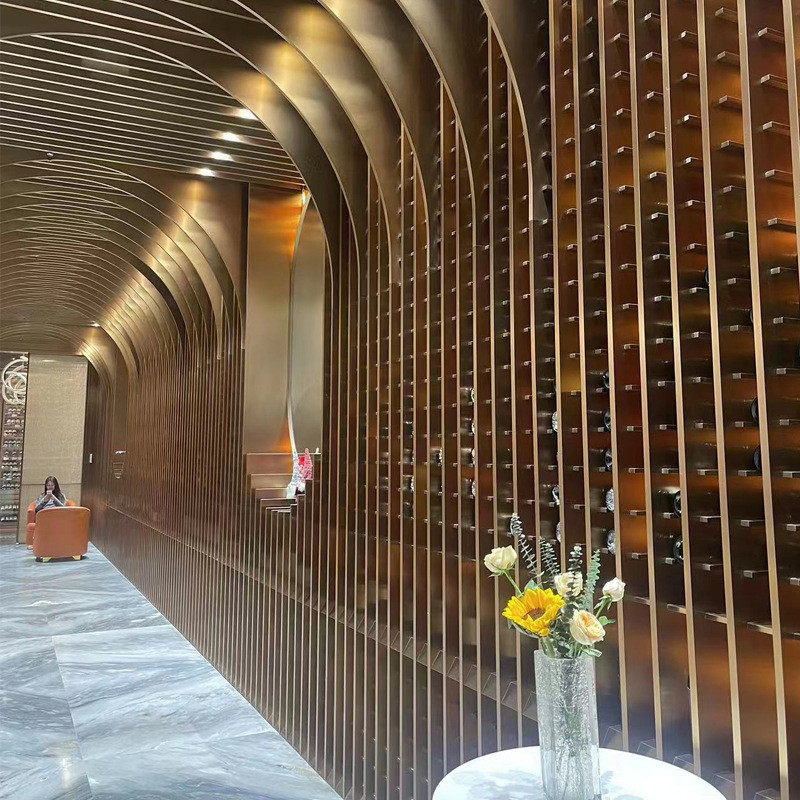 厂家不锈钢定制恒温恒湿酒柜别墅酒庄按需红酒柜商用金属展示柜