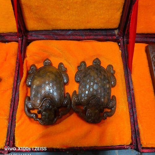 大量批发直播供货古玩仿古做旧工艺品岫玉雕摆件龙凤龟瑞兽刻套盒