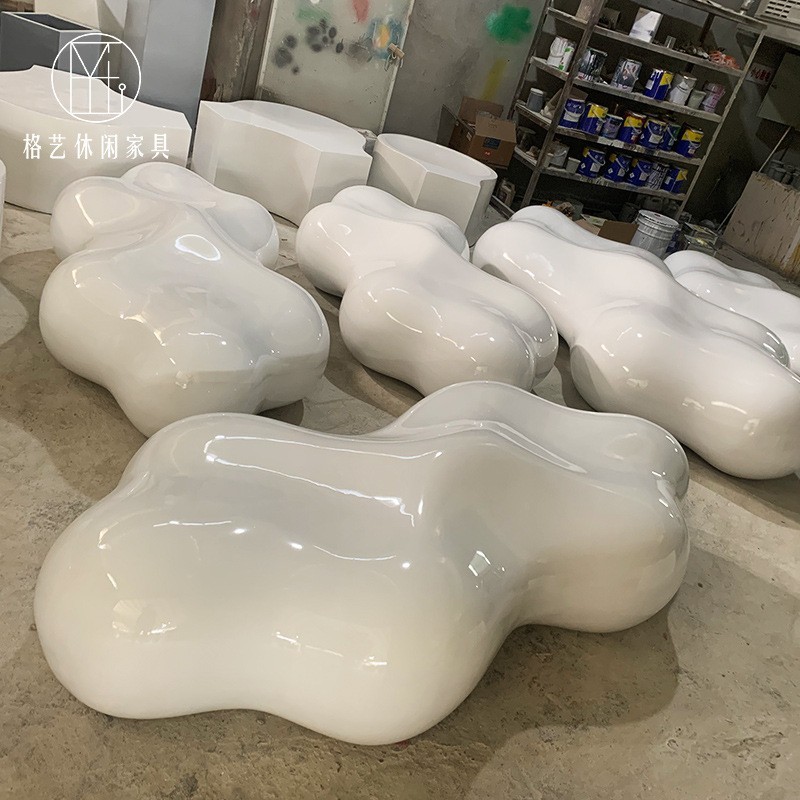 玻璃钢坐凳云朵商场休闲椅创意园林景观坐凳异形户外长凳座椅躺椅