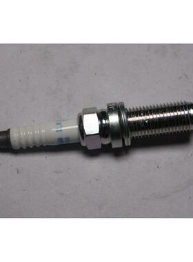 热销pe5r-18-110适用于马自达cx5/j36/j71/cx4铱金嘴(火)