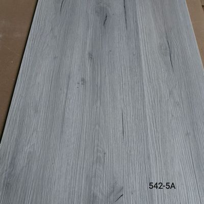 外贸地板工厂spc锁扣地板防水石塑地板免胶无缝安装卧室木纹地板