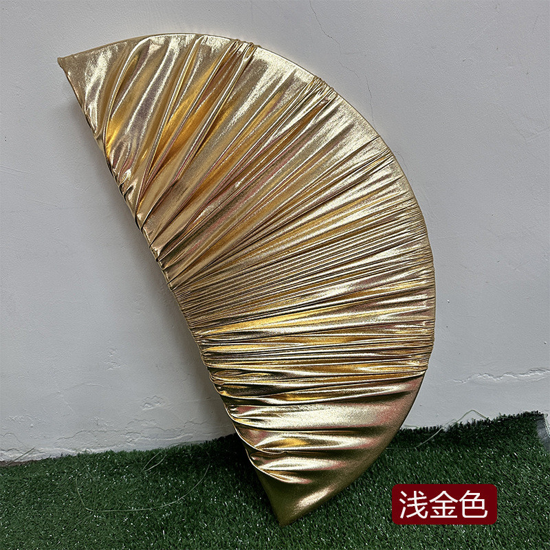 新款婚庆装饰南洋风金色圆周褶皱岁宴订婚宴婚礼半圆舞台背景布置