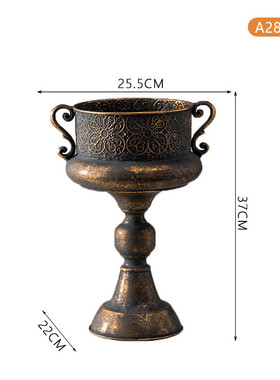 仿古铁艺干花花瓶影楼摄影做旧装饰摆件法式浪漫奖杯形状工艺品