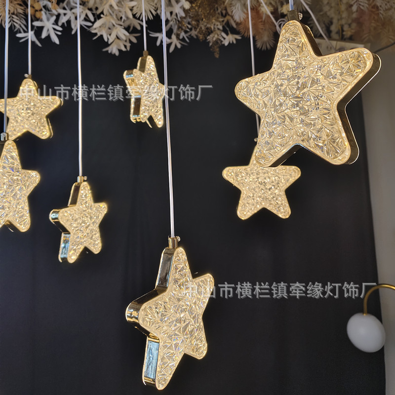 吊直供新款婚庆道具亚克力星星厂家串婚礼堂宴会厅酒店吊顶装饰灯