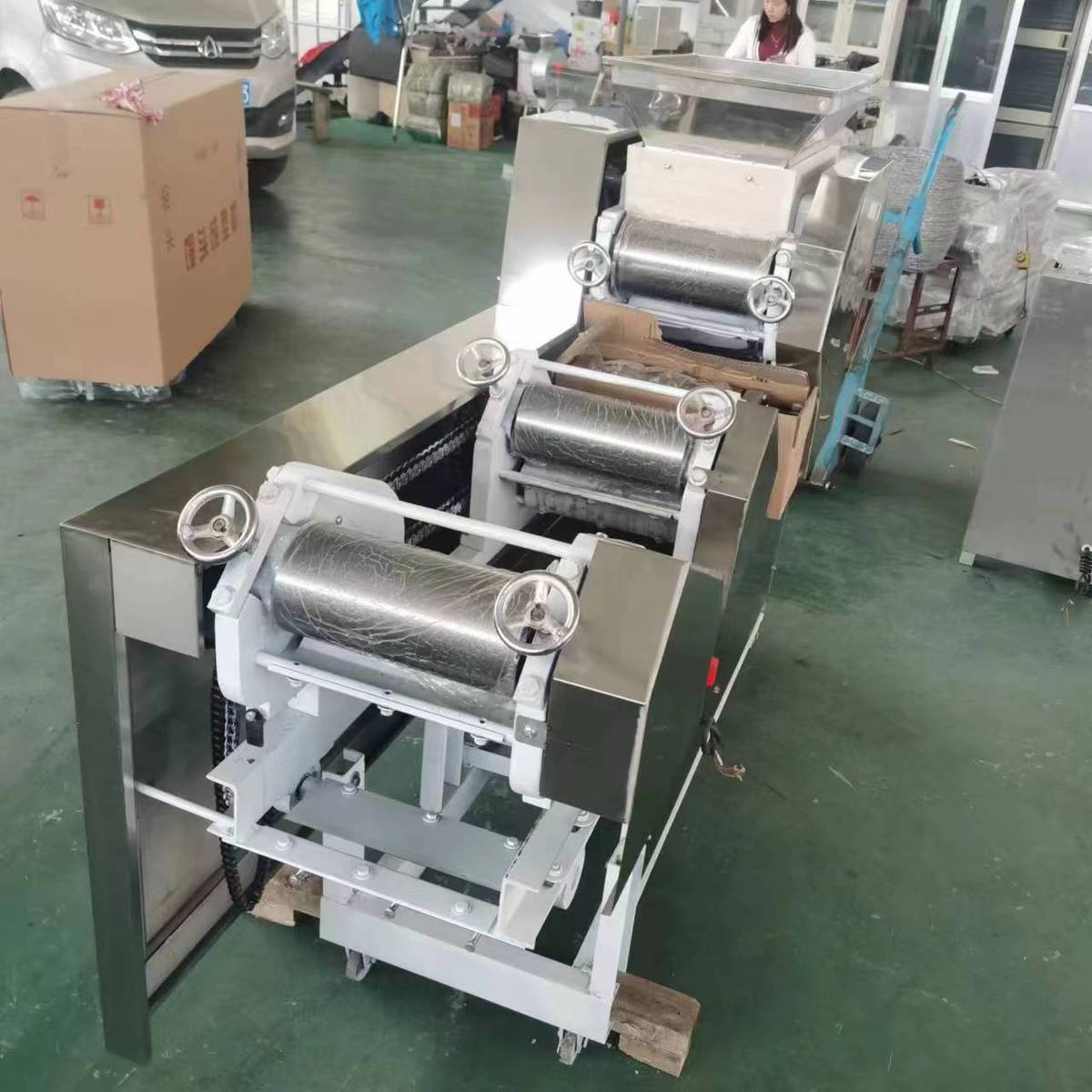 面条机商用家用小型面条机挂面房全自动做面条流水线设备价格