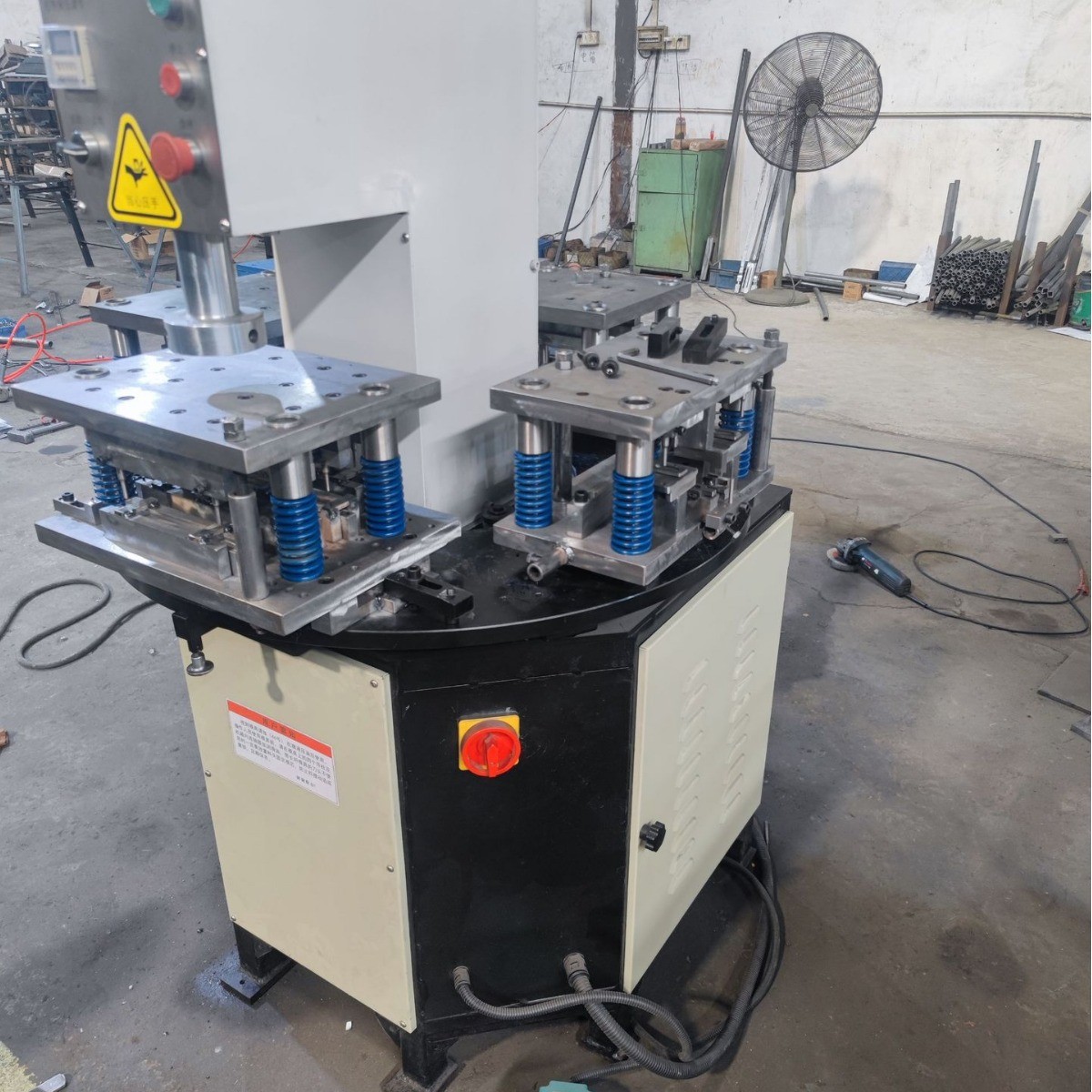 热销门窗模具铝合金手动冲压冲压机铝材手动模合金冲压模具