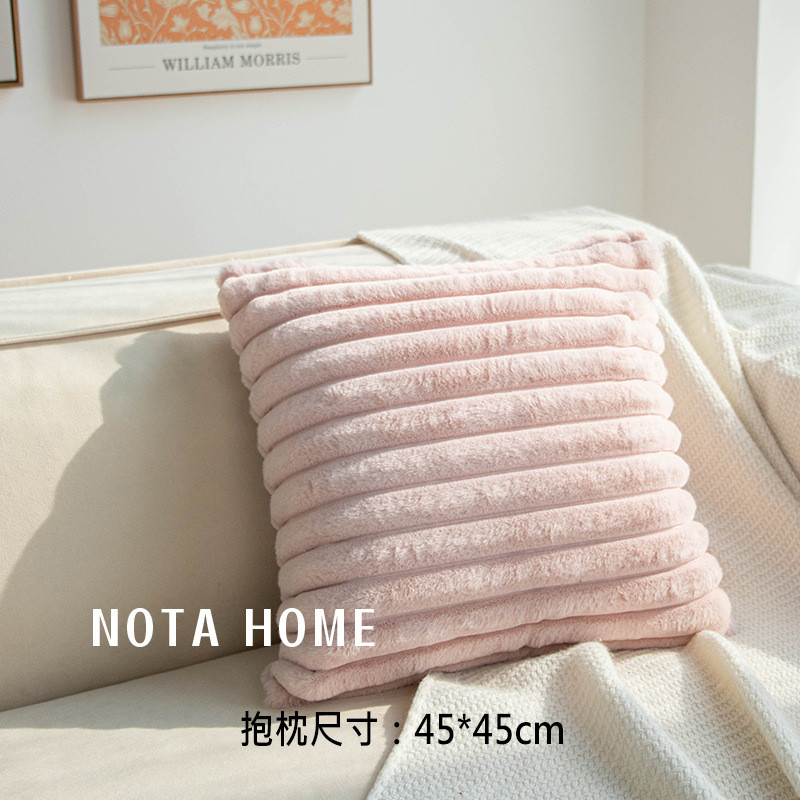 m3no批发女生可爱抱枕床上飘窗沙发客厅车用座椅靠垫腰枕轻奢睡觉