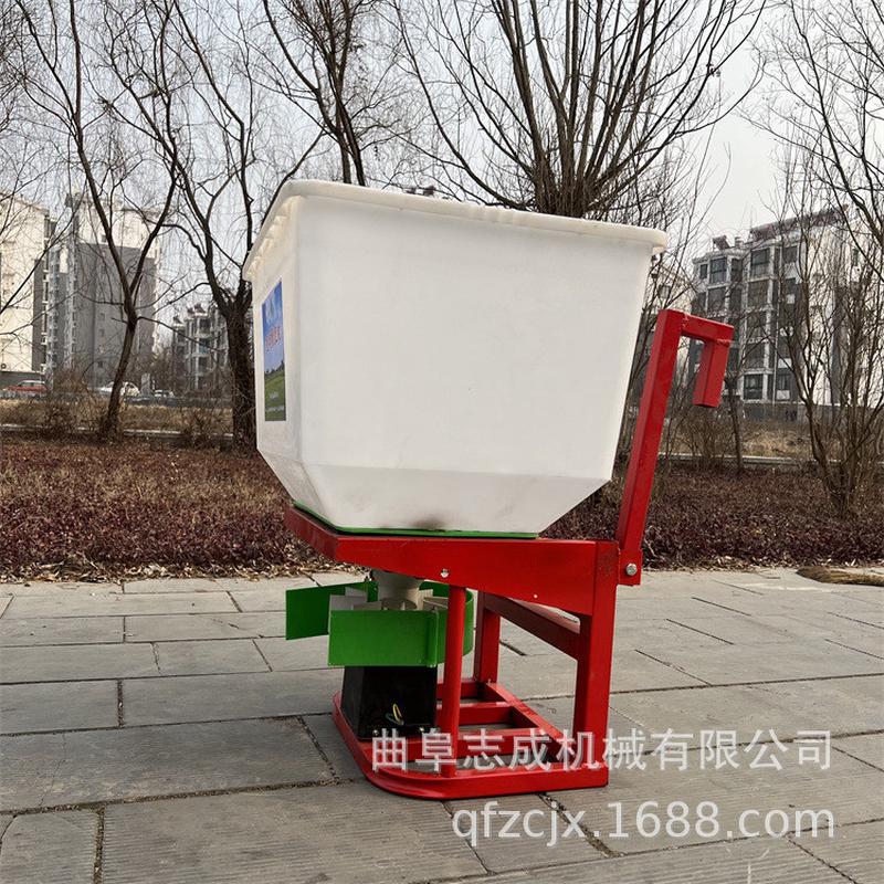 志成电动三轮车后置施肥机 农用大容量撒肥机 撒化肥神器