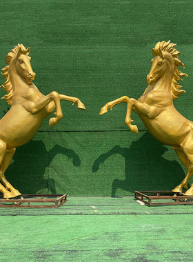 户外公园建筑广场绿地入口玻璃钢仿真站立马动物雕像玻璃钢雕塑