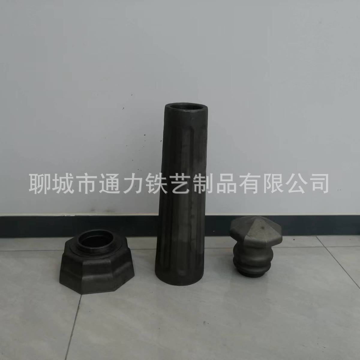 广东佛山河道景观罗马柱防护立柱铁艺车柱可栓链条驻立柱