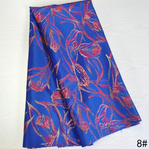 新丝精美大提花面料金属丝色织绫花纹服装面料