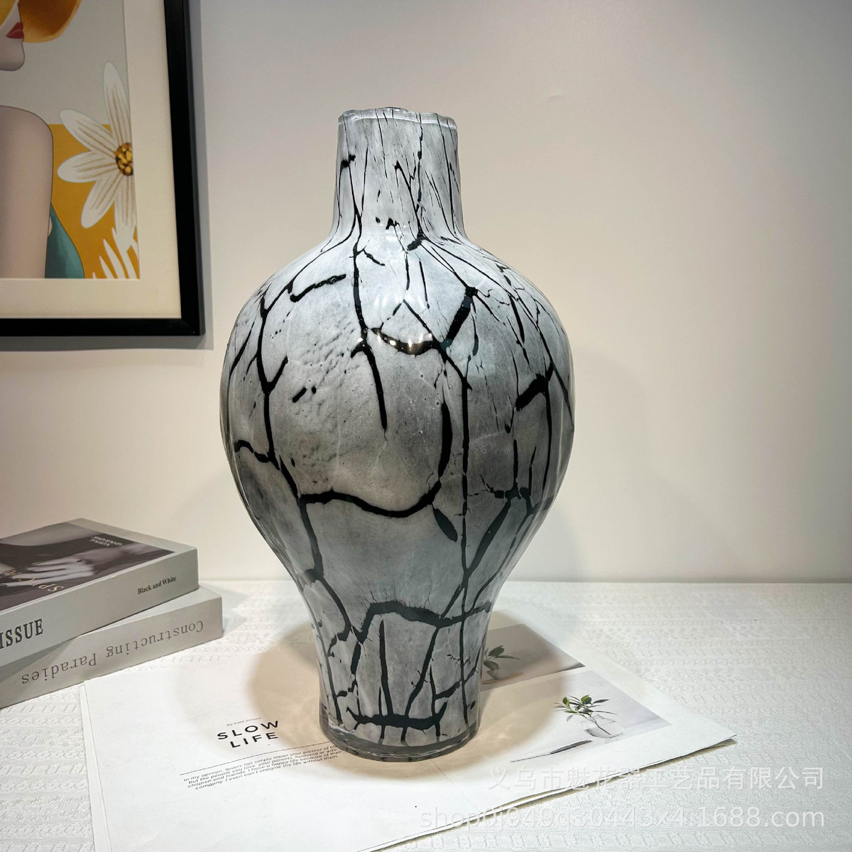 现代高级感高级石榴琉璃花瓶家居不规则装饰创意摆件样板间插花器