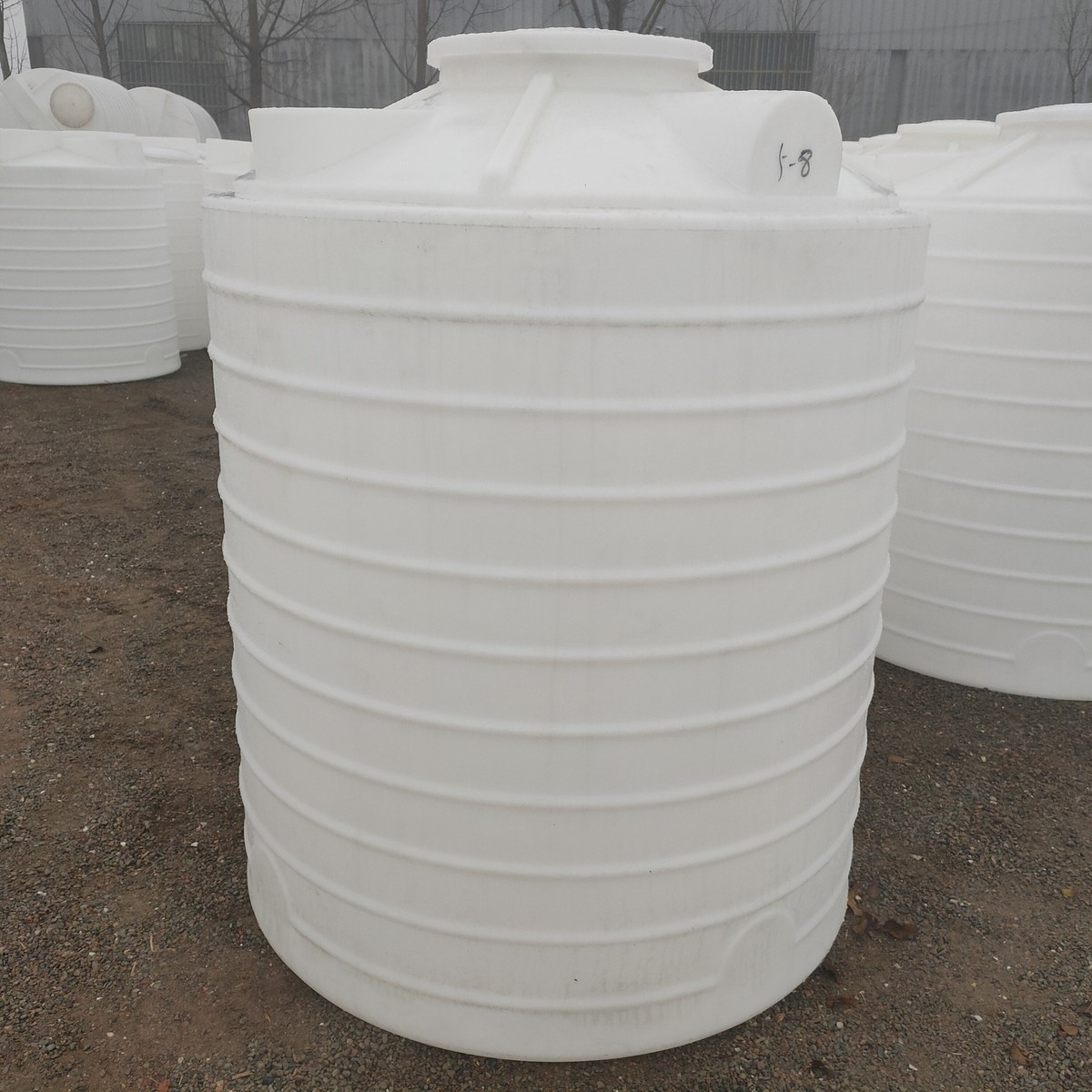 3T三吨立式水塔立式圆桶室外储水罐化工桶大白桶原料量大从优