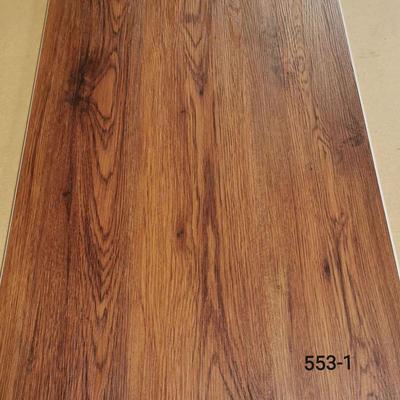 外贸地板工厂spc石塑地板防水锁扣地板免胶无缝安装卧室木纹地板