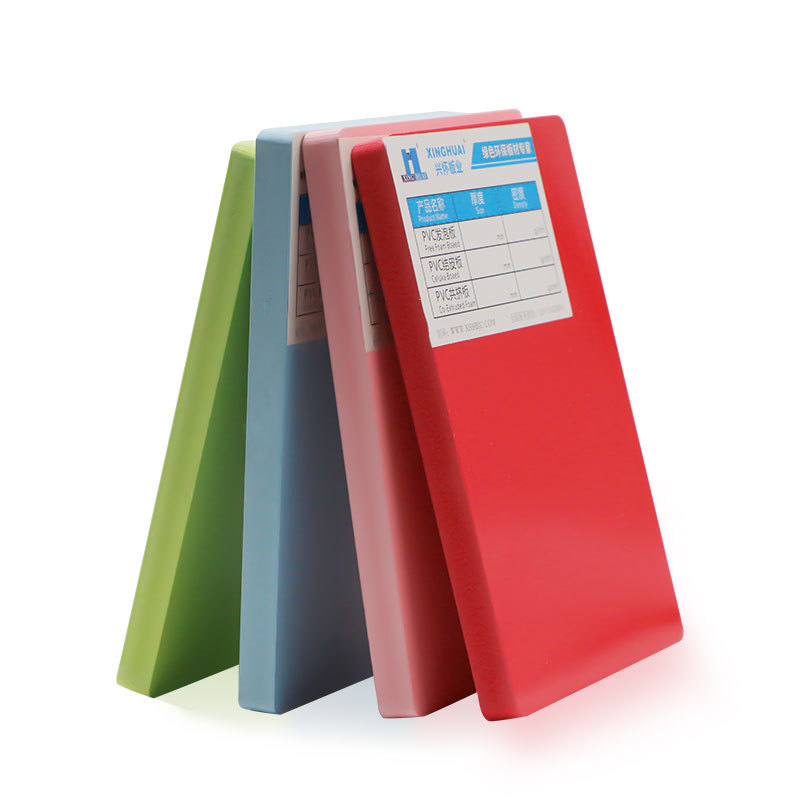 广告宣传精工现货雕刻用pvc彩色雪弗板1.2*2.4字牌