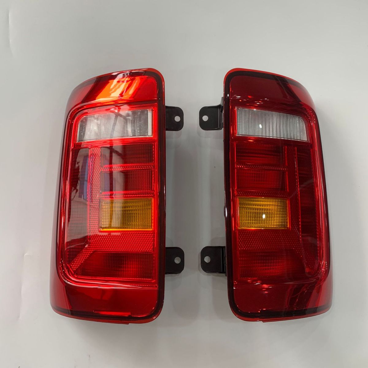 热销适用开迪15-202门款后保险杠尾灯后杠灯2K1945095Q2K1945096A