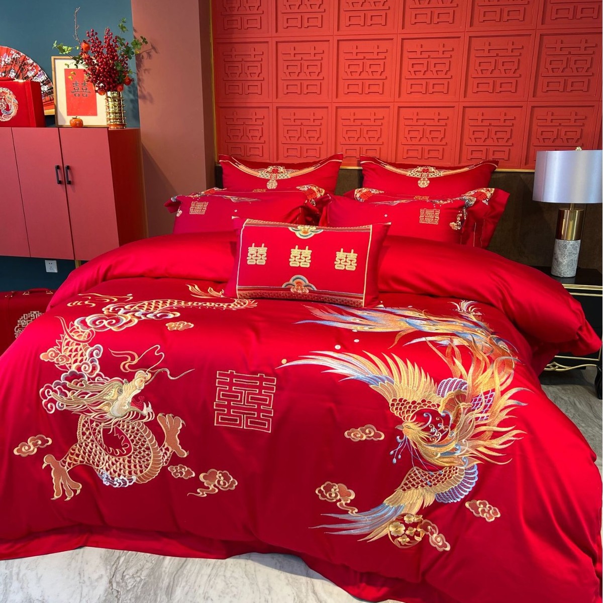 床上用品四件套轻奢贡缎长绒棉全棉床单大红色婚房龙凤刺绣被套