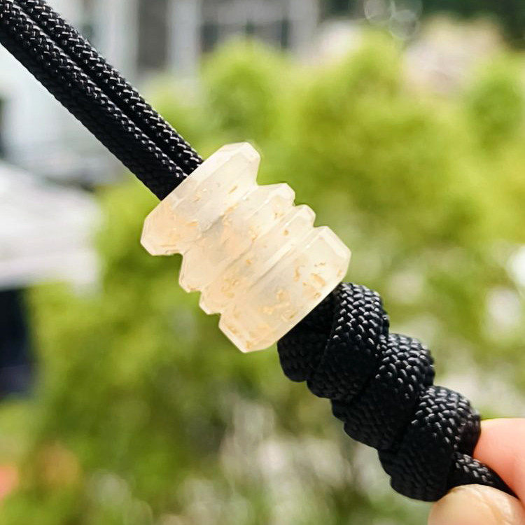 товар из китая ssd工作室金箔树脂edc伞绳刀坠夜光背包挂坠吊坠diy珠折刀挂件