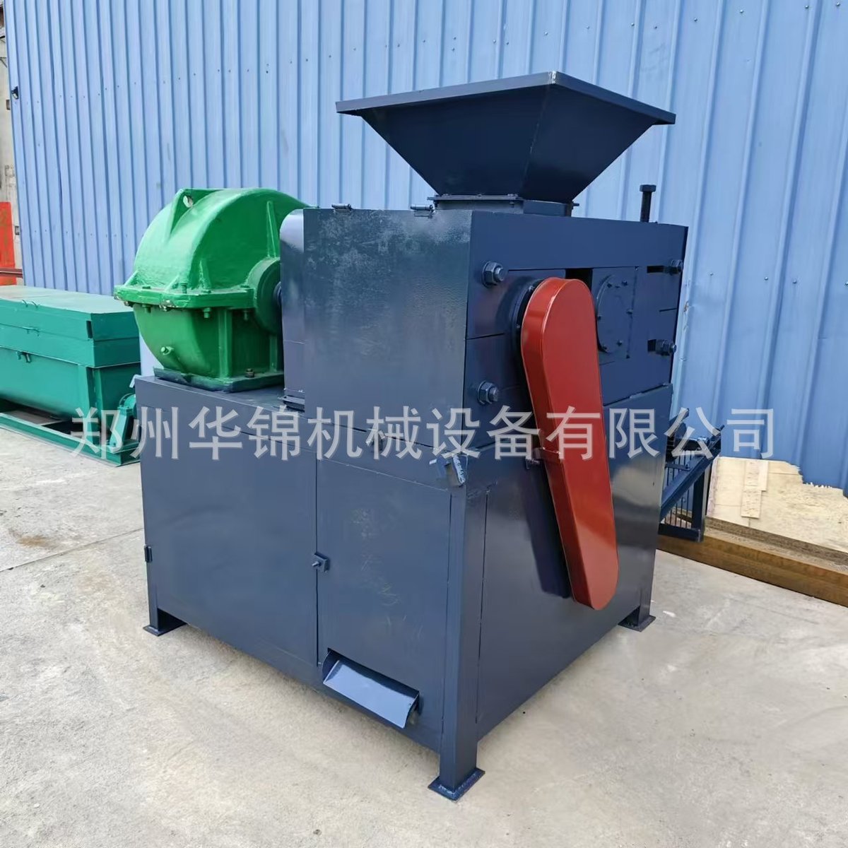 热销供应型煤环保煤球成型设备多功能矿粉压球机铁粉压球机