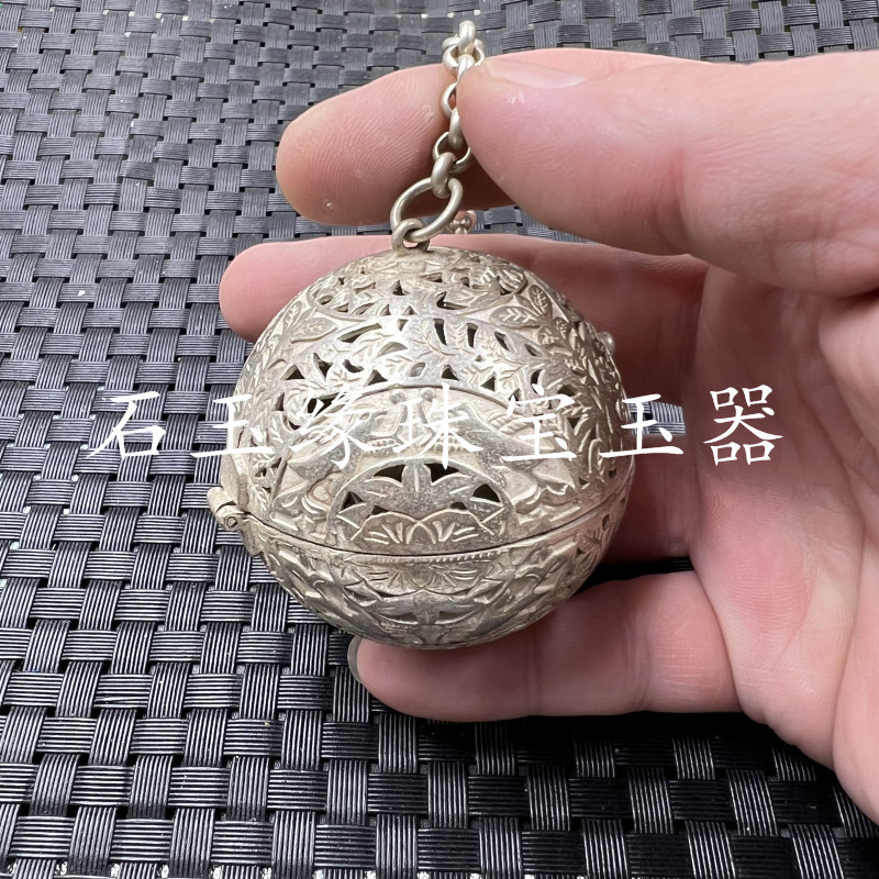 仿古铜香薰球镂空迷你家用熏香球葡萄花鸟香囊球挂件茶道禅意摆件