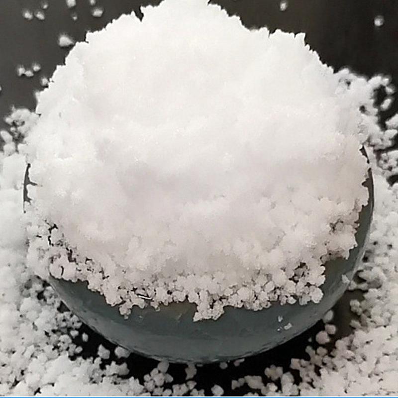 厂家雪人造现货仿真雪速溶雪圣诞雪花魔术假雪膨胀雪花水变雪
