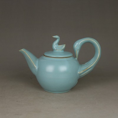 热销宋陶瓷器汝窑清凉寺御制天鹅执壶古玩茶壶古董天青旧货老物件