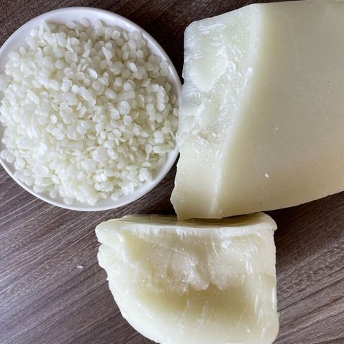 白香薰蜡烛颗粒块状厂家直销蜂蜡唇膏diy可用