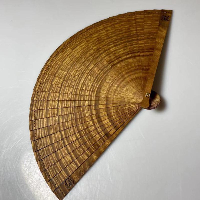 热销fnn1批发名贵金丝楠木小叶桢楠苏扇水波纹实木便携式木制工艺