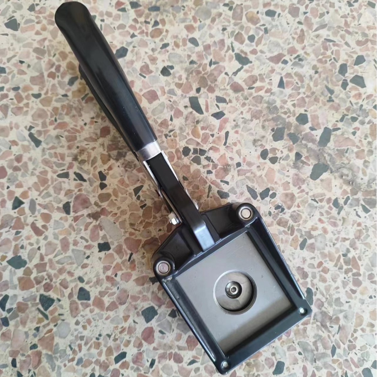 源头手持8117圆形打孔器25mm-50mm工厂便捷打孔
